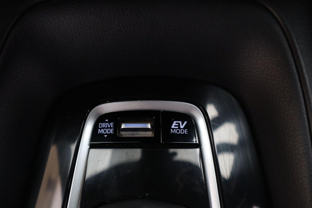 Used Toyota Corolla 2020 for sale - 76546884: Photo 24