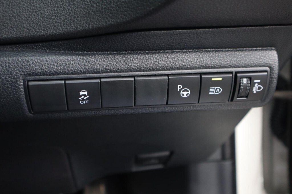 Used Toyota Corolla 2020 for sale - 76546884: Photo 26