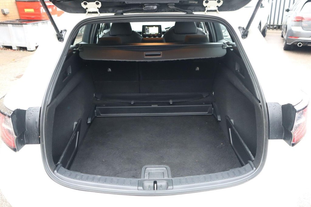 Used Toyota Corolla 2020 for sale - 76546884: Photo 42