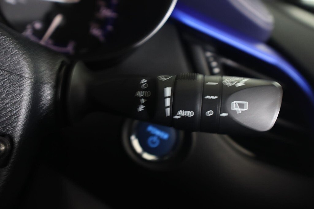 Used Toyota C-HR 2018 for sale - 77157794: Photo 19