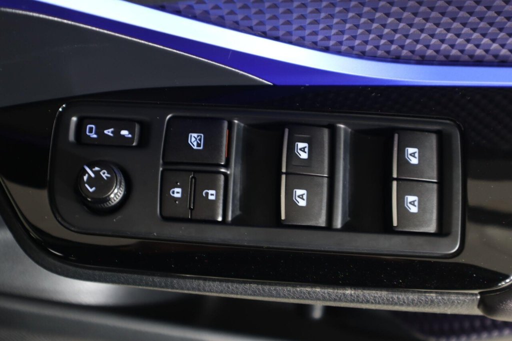 Used Toyota C-HR 2018 for sale - 77157794: Photo 27