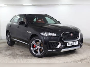Used Jaguar F-Pace 2018 for sale - 77499324: Photo
