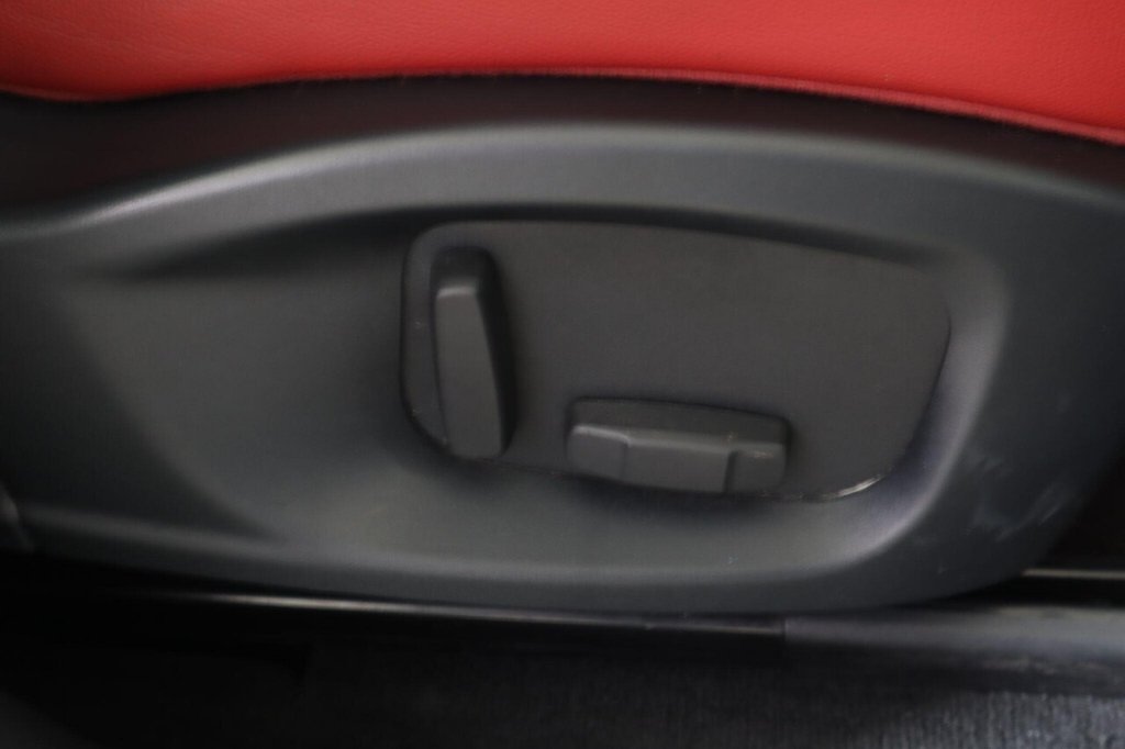 Used Jaguar F-Pace 2018 for sale - 77499324: Photo 29