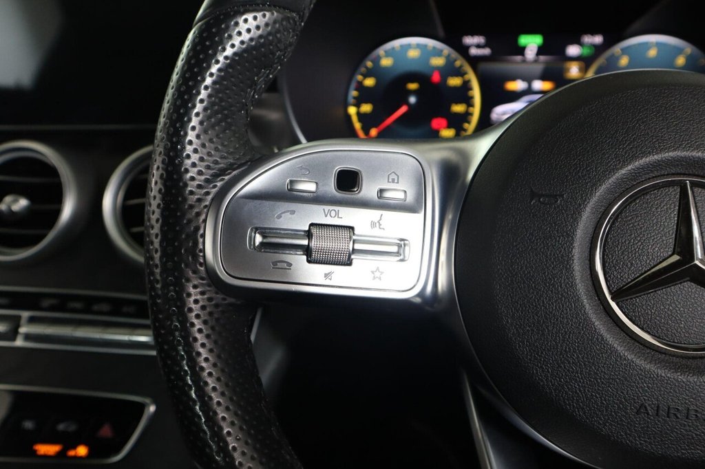 Used Mercedes-Benz C Class 2020 for sale - 76367669: Photo 18