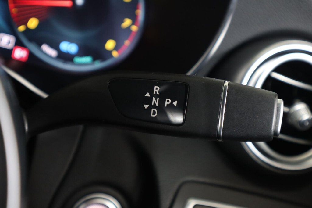 Used Mercedes-Benz C Class 2020 for sale - 76367669: Photo 21