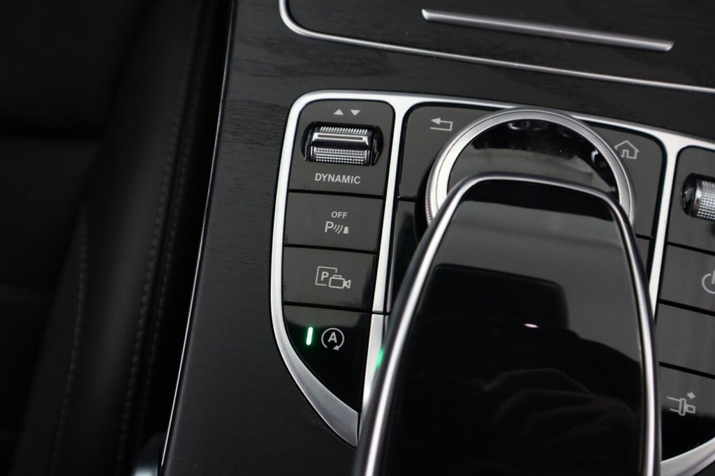 Used Mercedes-Benz C Class 2020 for sale - 76367669: Photo 27