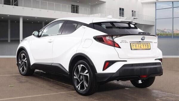 Used Toyota C-HR 2023 for sale - 77608998: Photo 3