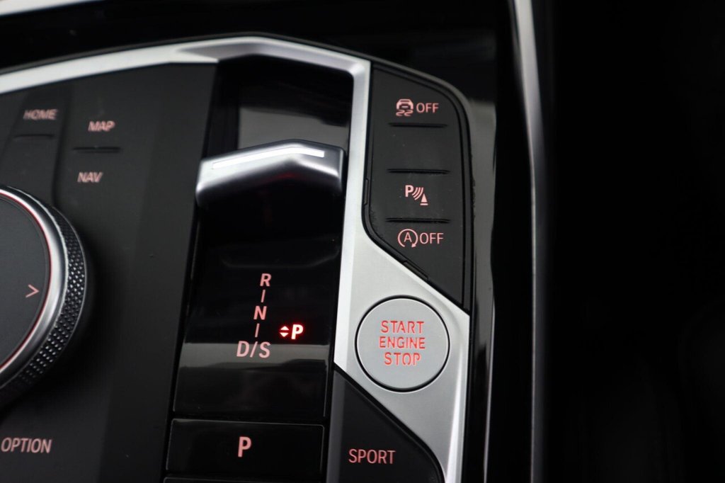 Used BMW 3 Series 2024 for sale - 77551735: Photo 21