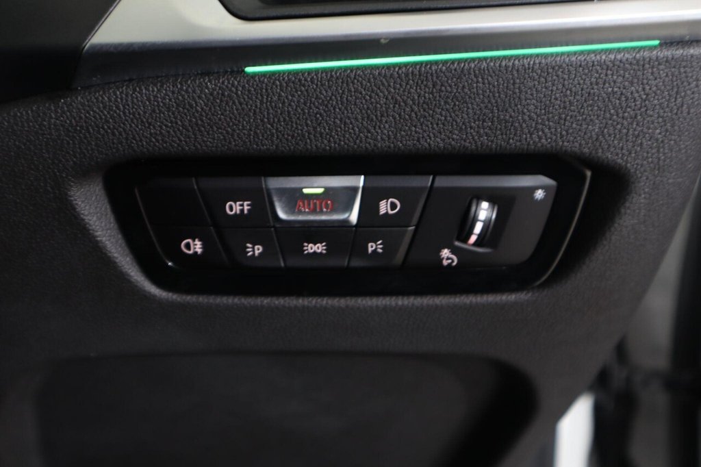 Used BMW 3 Series 2024 for sale - 77551735: Photo 24