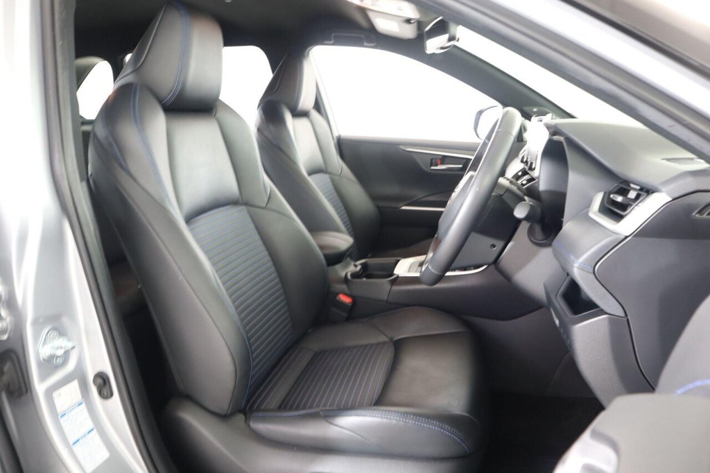 Used Toyota RAV4 2020 for sale - 76173214: Photo 14