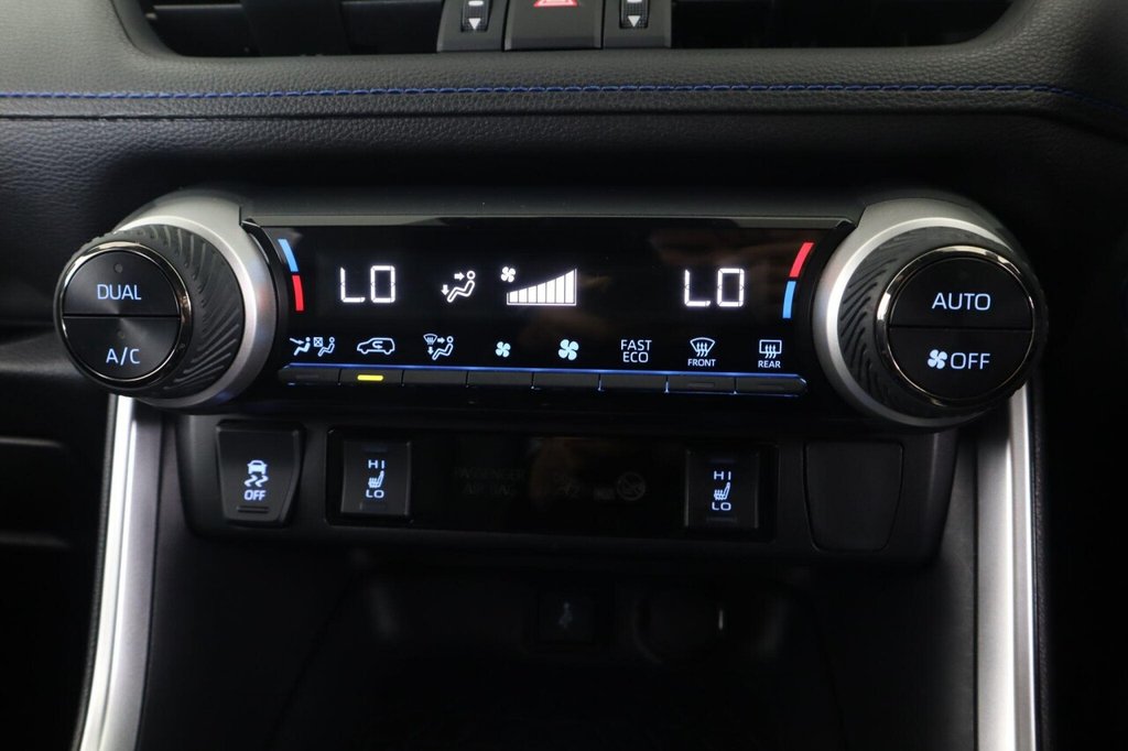 Used Toyota RAV4 2020 for sale - 76173214: Photo 21
