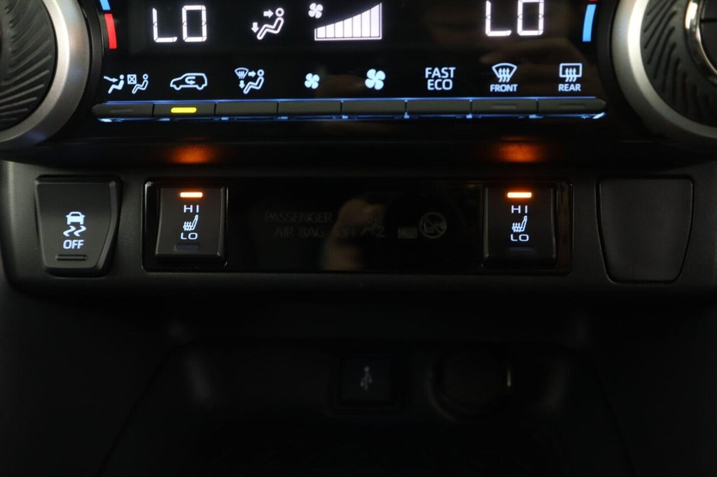 Used Toyota RAV4 2020 for sale - 76173214: Photo 22