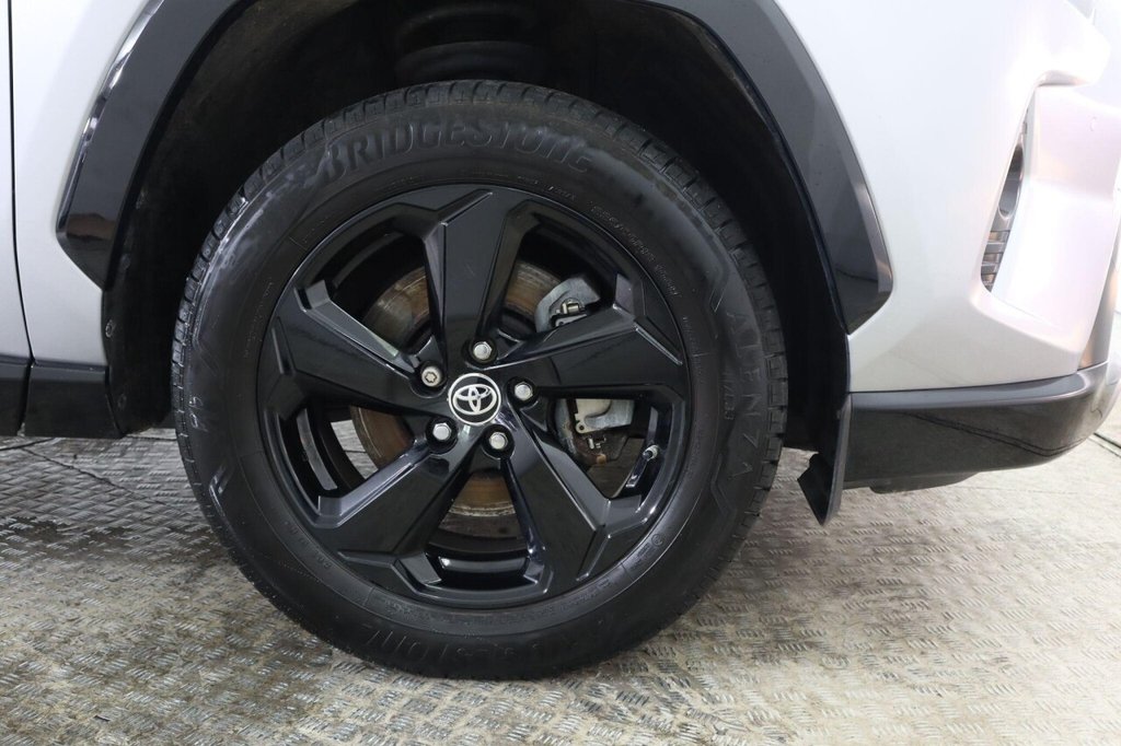 Used Toyota RAV4 2020 for sale - 76173214: Photo 31