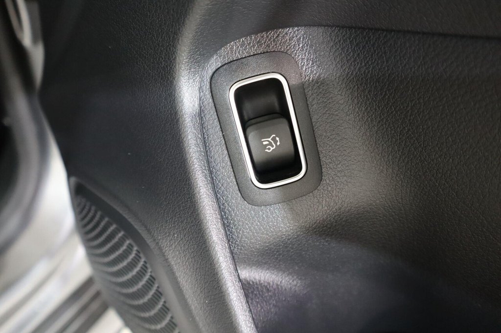 Used Mercedes-Benz CLA 2023 for sale - 76986475: Photo 22