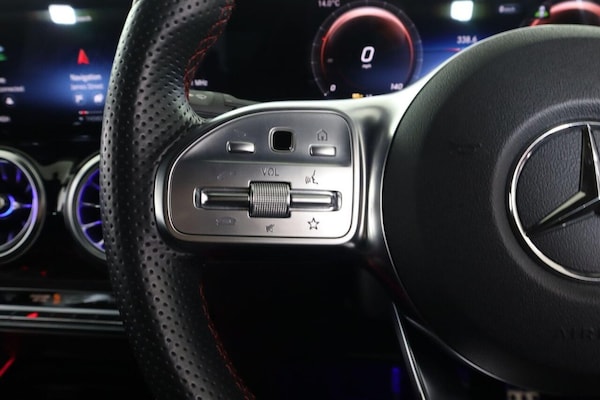 Used Mercedes-Benz EQA 2021 for sale - 76266893: Photo 18