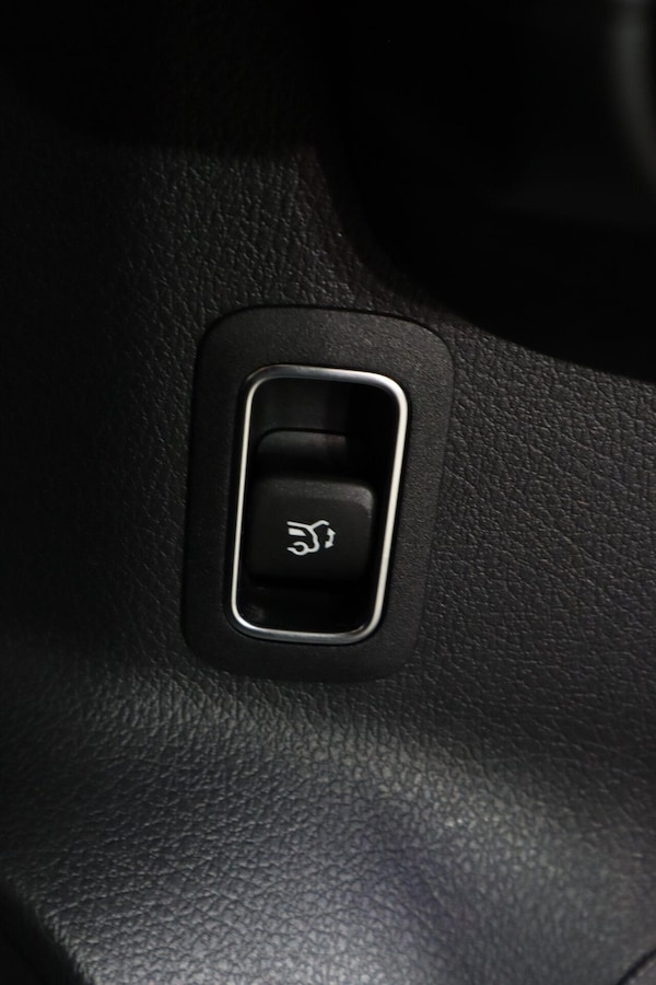 Used Mercedes-Benz EQA 2021 for sale - 76266893: Photo 24