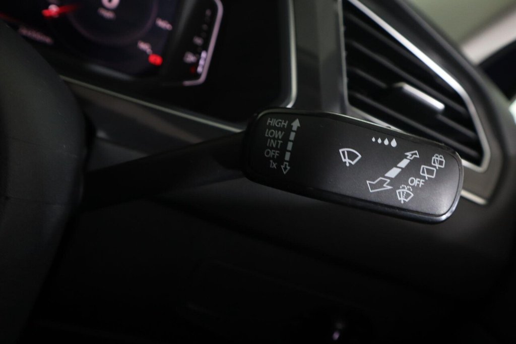 Used Volkswagen Tiguan Allspace 2023 for sale - 76439170: Photo 21