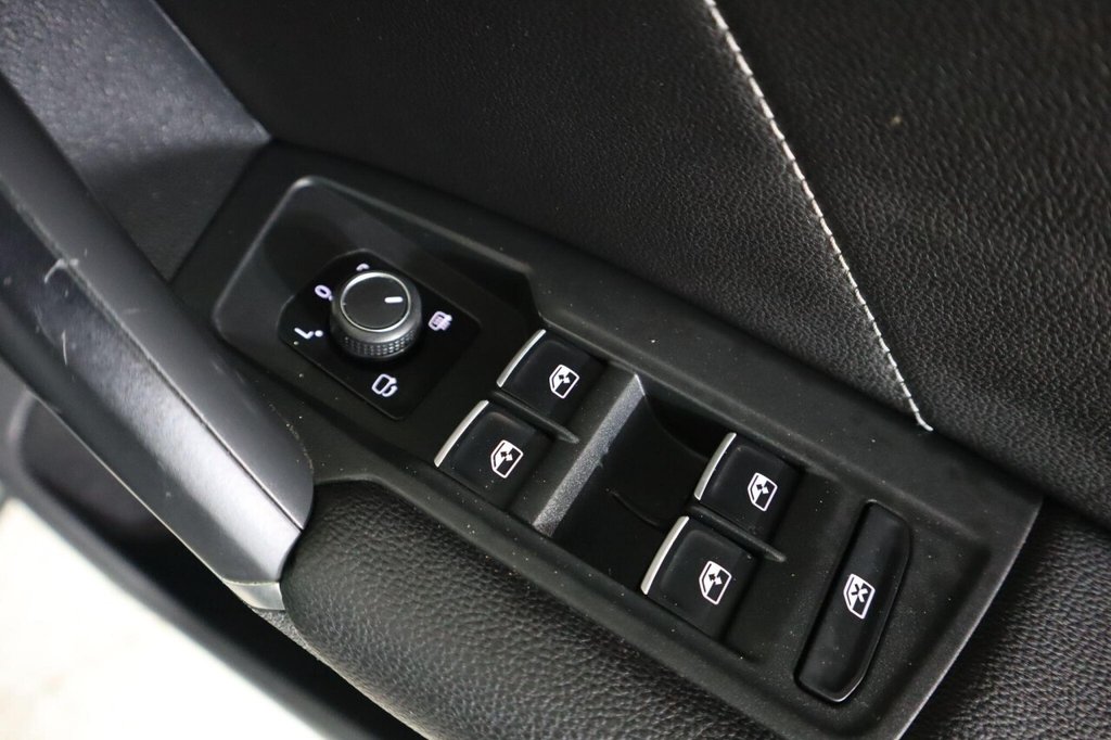 Used Volkswagen Tiguan 2018 for sale - 76986402: Photo 19