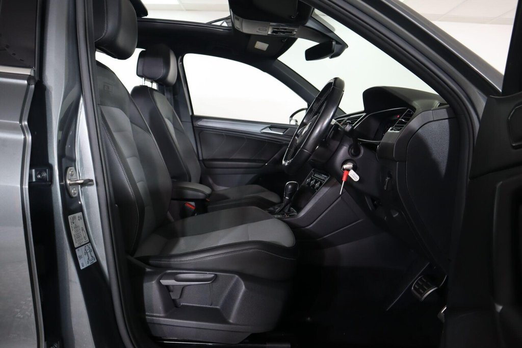 Used Volkswagen Tiguan 2018 for sale - 76986402: Photo 23