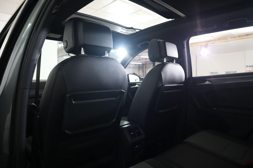 Used Volkswagen Tiguan 2018 for sale - 76986402: Photo 31