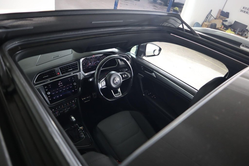 Used Volkswagen Tiguan 2018 for sale - 76986402: Photo 36