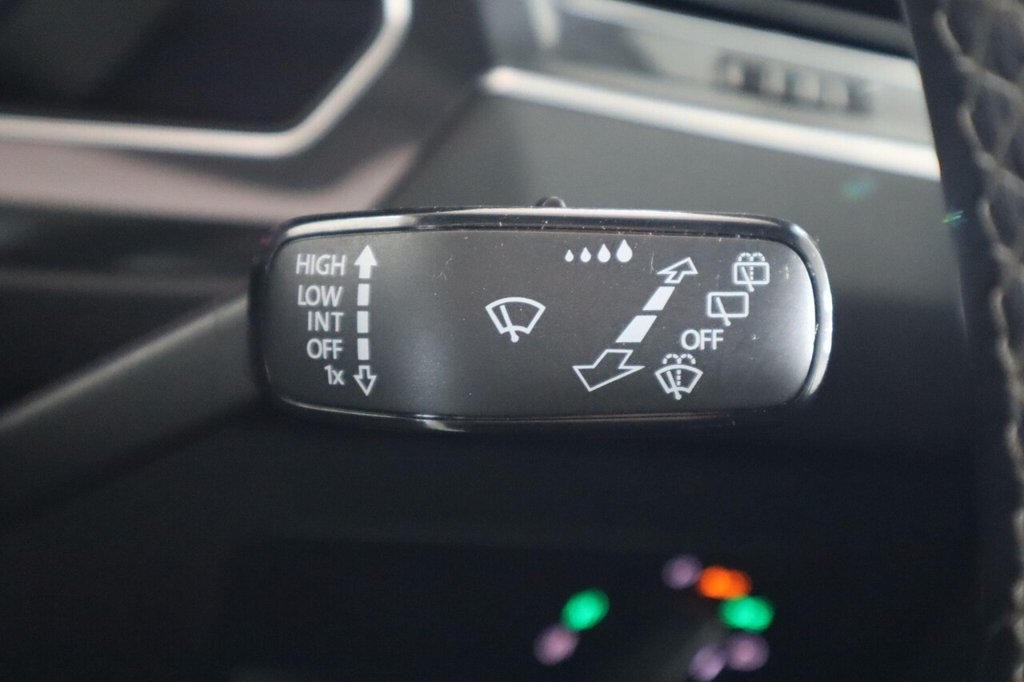 Used Volkswagen Tiguan 2018 for sale - 76986402: Photo 44