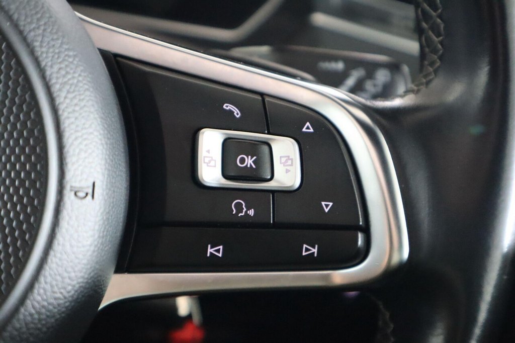 Used Volkswagen Tiguan 2018 for sale - 76986402: Photo 46