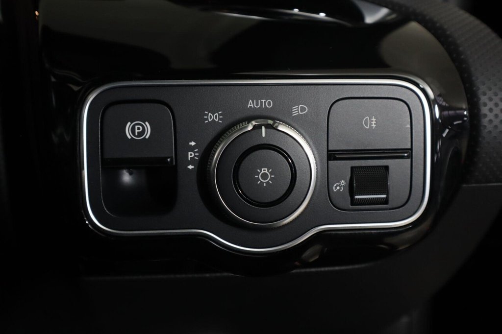 Used Mercedes-Benz CLA 2021 for sale - 76439179: Photo 22