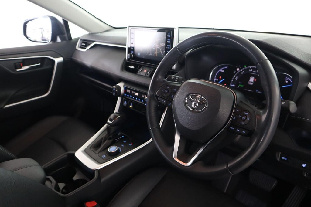Used Toyota RAV4 2019 for sale - 76147767: Photo 12