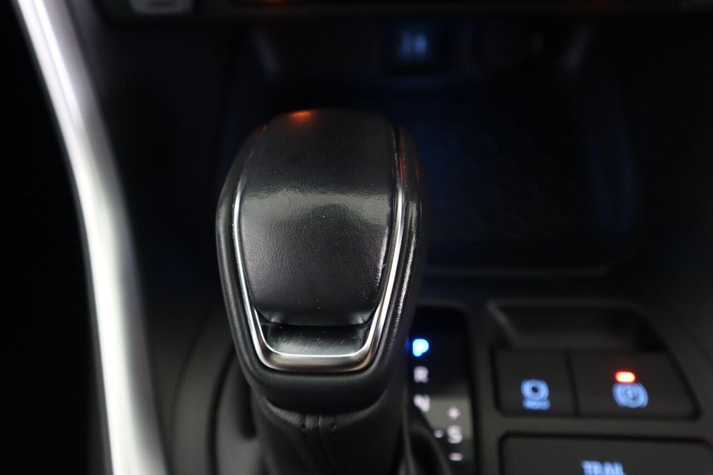 Used Toyota RAV4 2019 for sale - 76147767: Photo 14