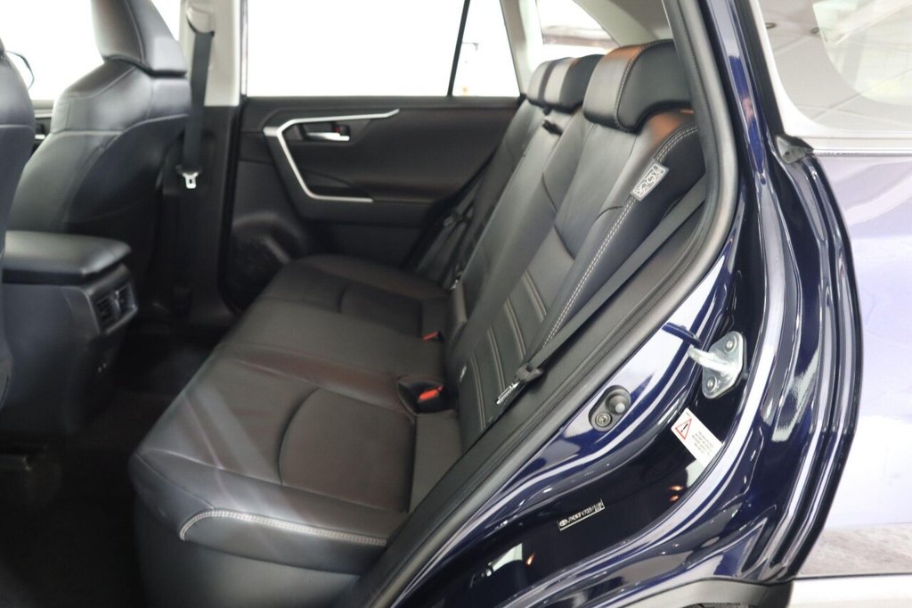 Used Toyota RAV4 2019 for sale - 76147767: Photo 17
