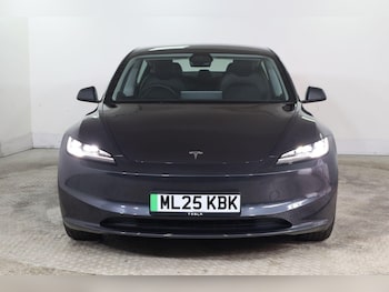 Used Tesla Model 3 2025 for sale - 79103960: Photo