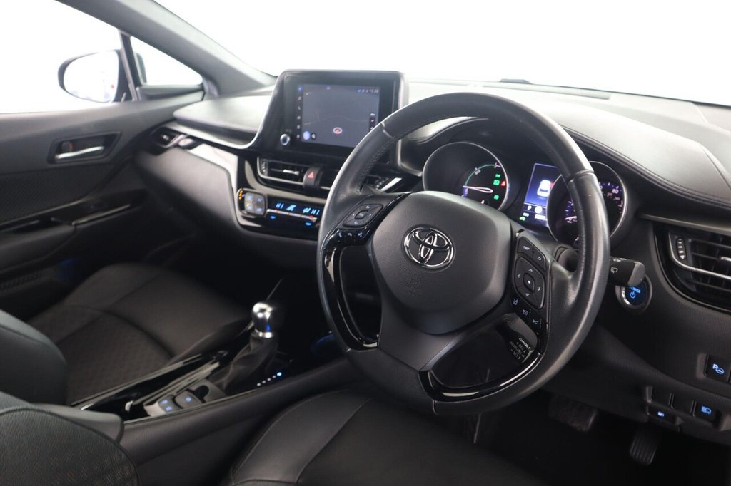 Used Toyota C-HR 2022 for sale - 77140037: Photo 11