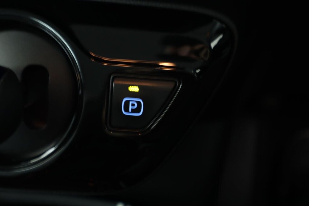 Used Toyota Prius 2019 for sale - 77172122: Photo 20