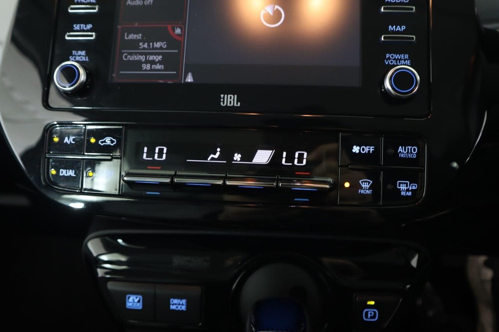 Used Toyota Prius 2019 for sale - 77172122: Photo 34