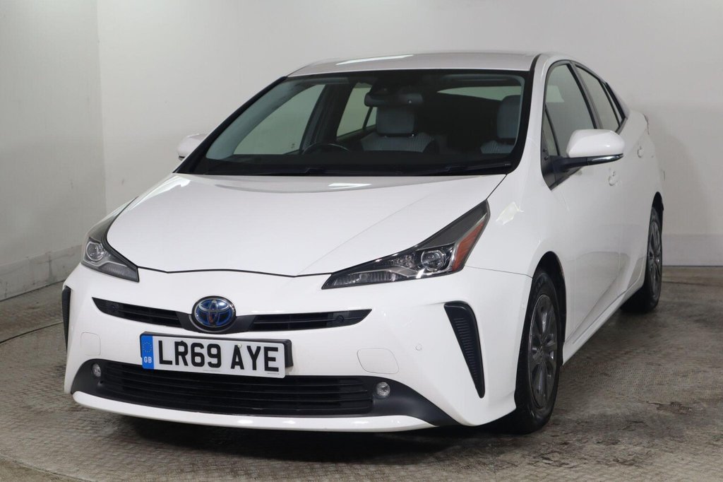 Used Toyota Prius 2019 for sale - 77172122: Photo 4