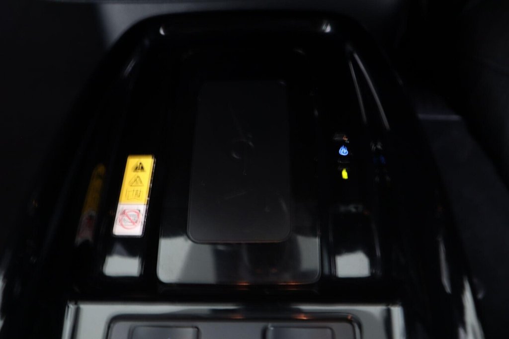 Used Toyota Prius 2019 for sale - 77172122: Photo 42