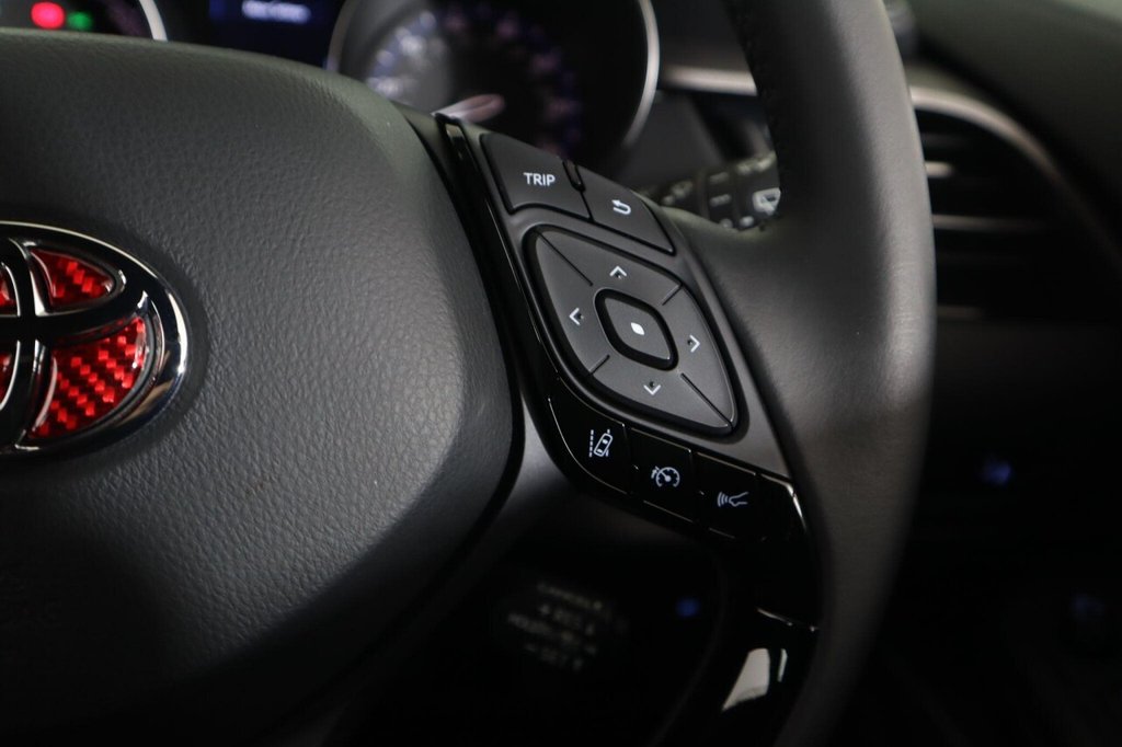 Used Toyota C-HR 2023 for sale - 77288106: Photo 17