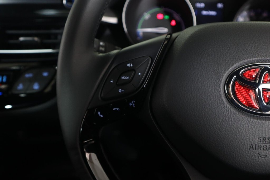 Used Toyota C-HR 2023 for sale - 77288106: Photo 18