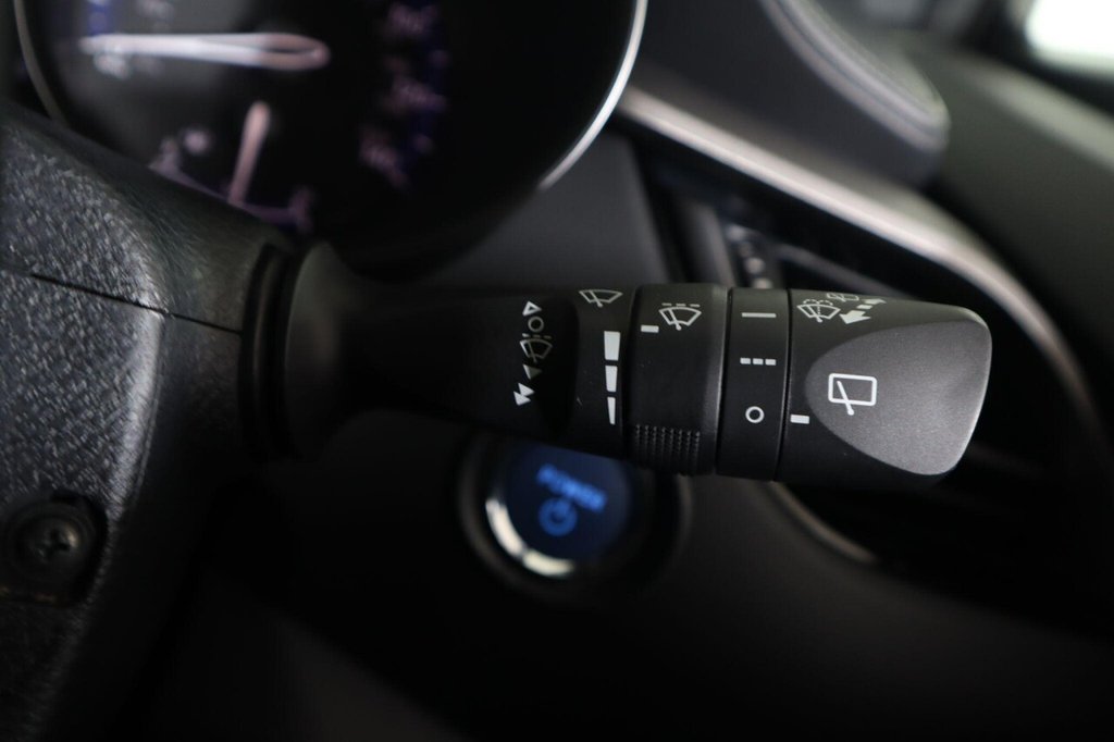 Used Toyota C-HR 2023 for sale - 77288106: Photo 19