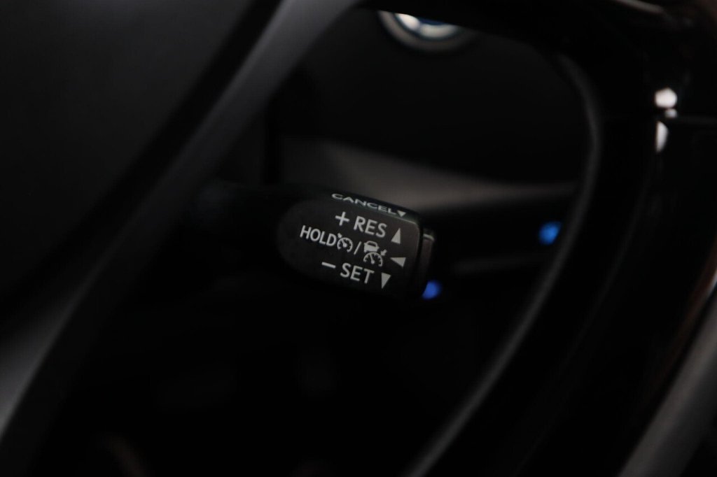 Used Toyota C-HR 2023 for sale - 77288106: Photo 20