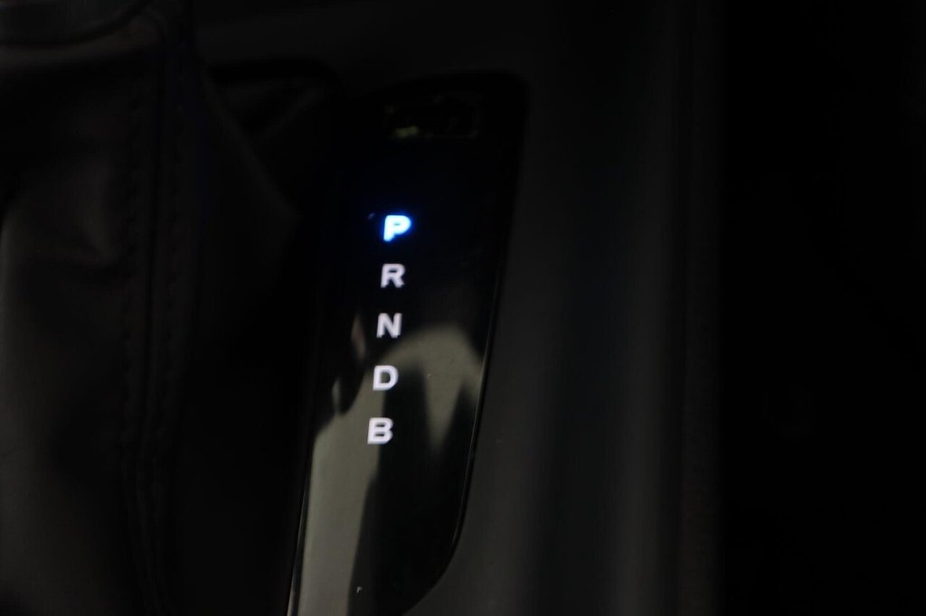 Used Toyota C-HR 2023 for sale - 77288106: Photo 23