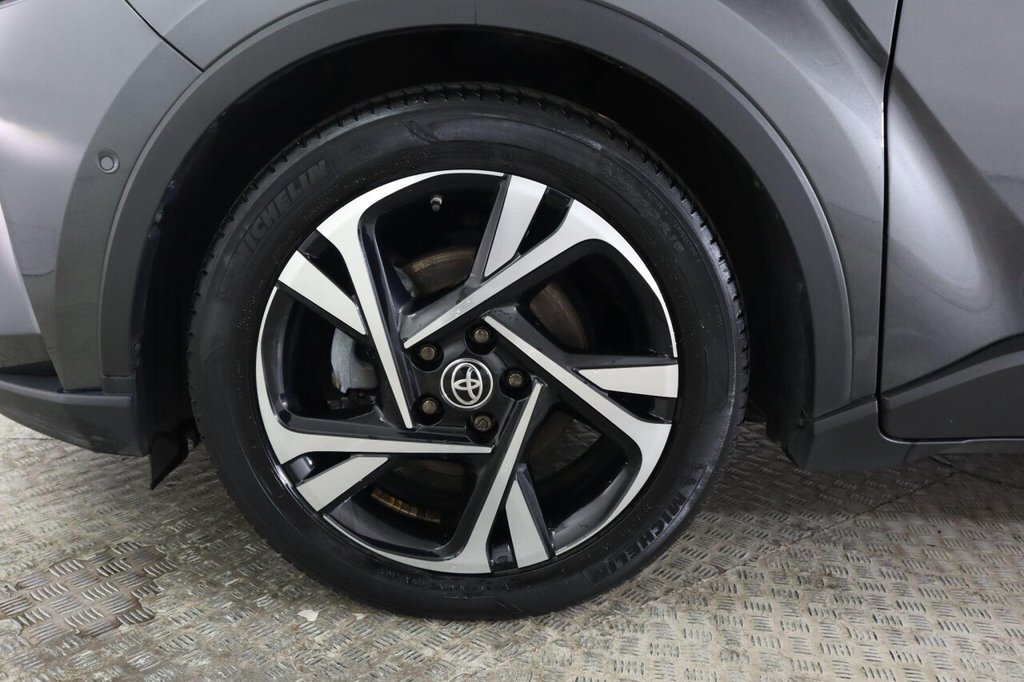 Used Toyota C-HR 2022 for sale - 76386439: Photo 29