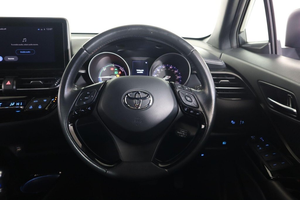 Used Toyota C-HR 2022 for sale - 76386439: Photo 43