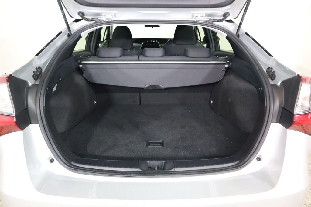 Used Toyota Prius 2022 for sale - 76841463: Photo 42