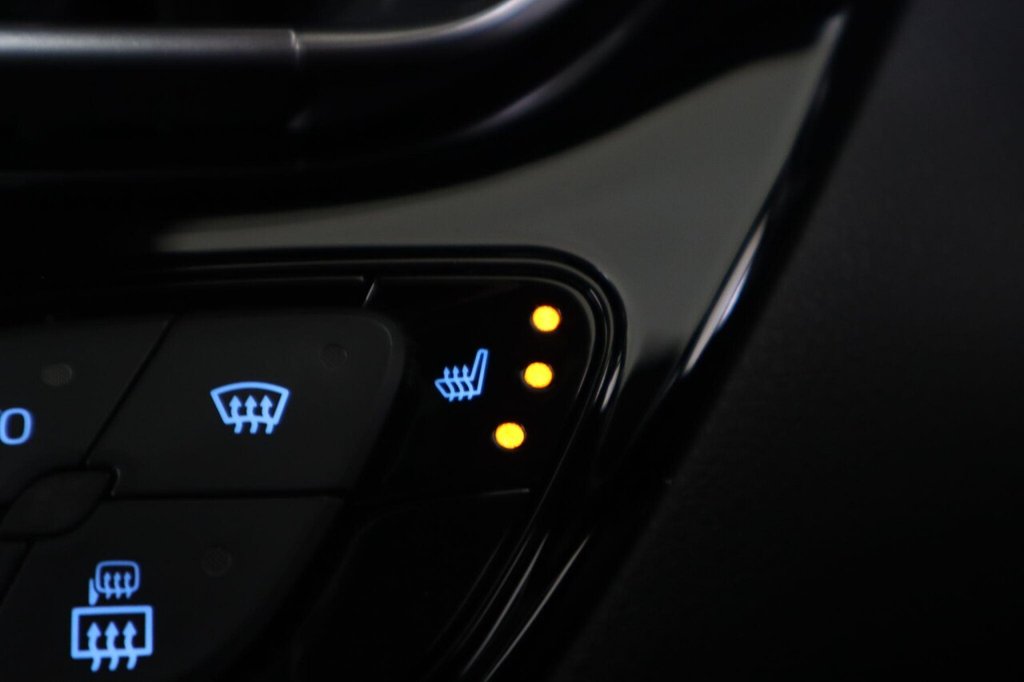 Used Toyota C-HR 2022 for sale - 76386416: Photo 22