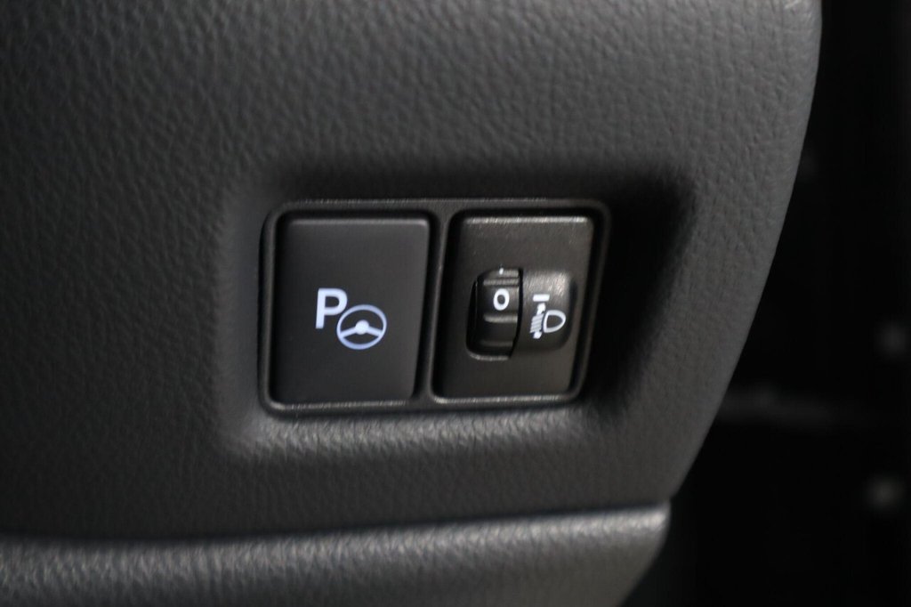 Used Toyota C-HR 2022 for sale - 76386416: Photo 23