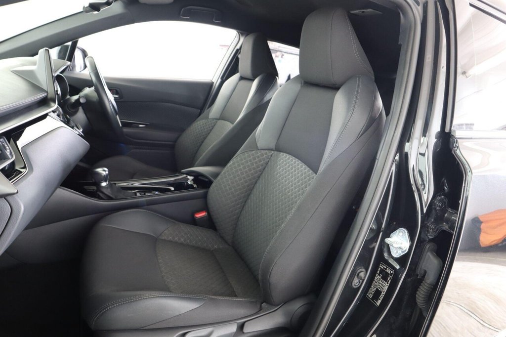 Used Toyota C-HR 2022 for sale - 76386416: Photo 45