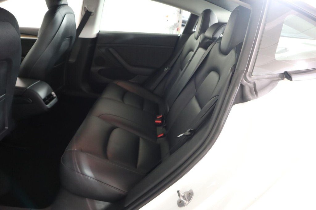 Used Tesla Model 3 2021 for sale - 76768703: Photo 16