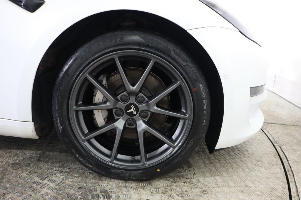 Used Tesla Model 3 2021 for sale - 76768703: Photo 21